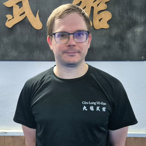 Yves de la Broïse Moniteur de Kung-Fu Enfants et Arnis Balintawak Débutants